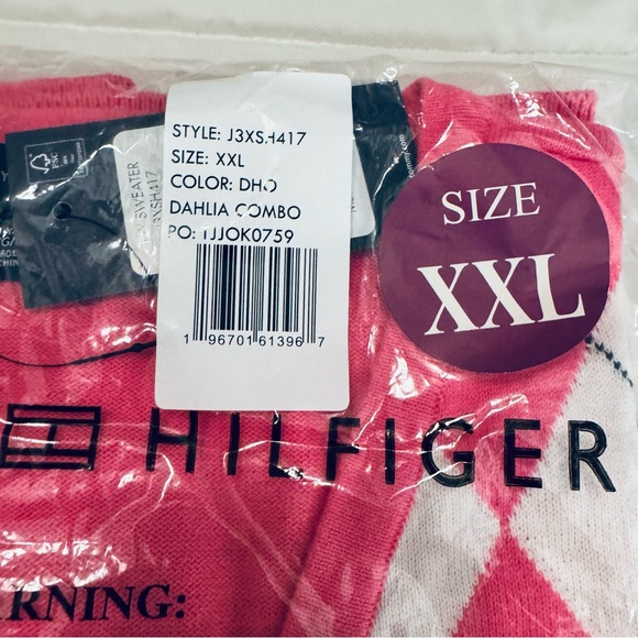 Tommy Hilfiger V-Neck Pink Argyle Ivy Sweater - Picture 4 of 5